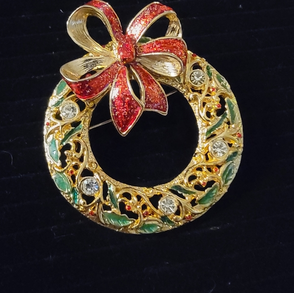 Vintage Danecraft Signed Gold Tone Christmas Wreath Brooch Pin Red Bow Holiday - Picture 7 of 16